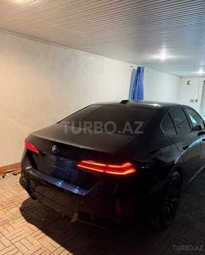 BMW i5-5
