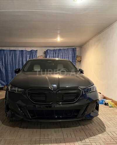 BMW i5-2