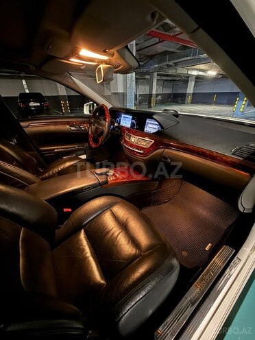 Mercedes S 500-13
