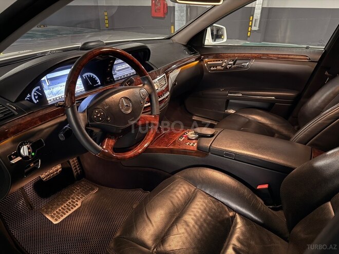 Mercedes S 500-11