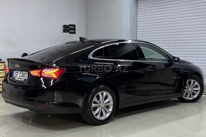 Chevrolet Malibu-13