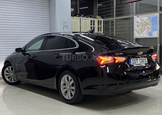 Chevrolet Malibu-12