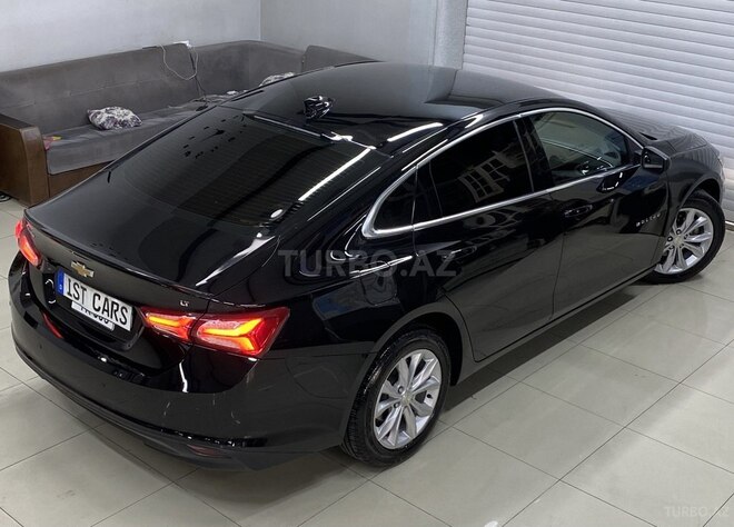 Chevrolet Malibu-14