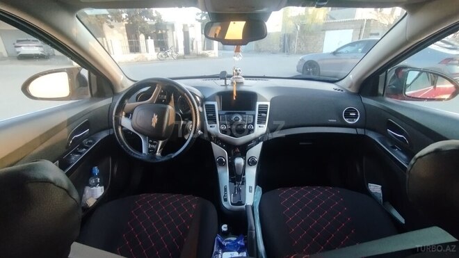 Chevrolet Cruze-7
