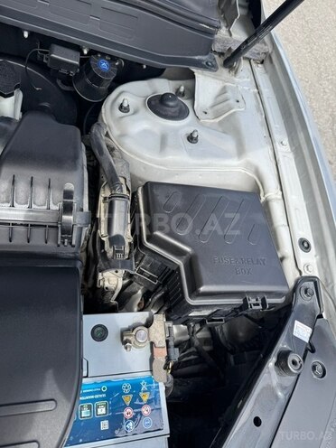 Hyundai Santa Fe-6