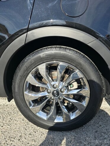 Kia Sorento-7