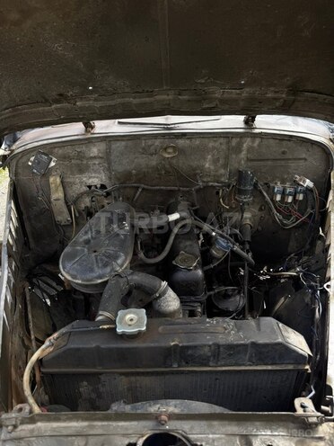 GAZ 69-9