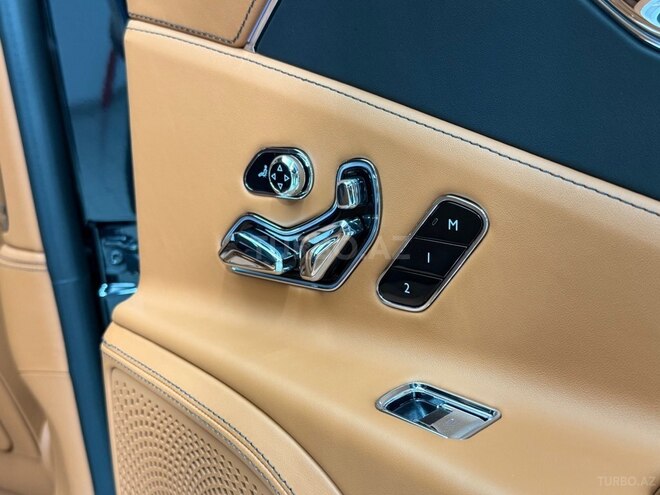 Bentley Flying Spur-19