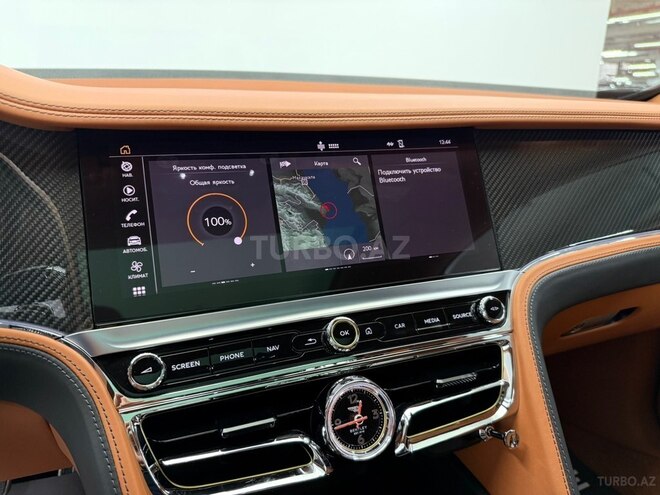 Bentley Flying Spur-12