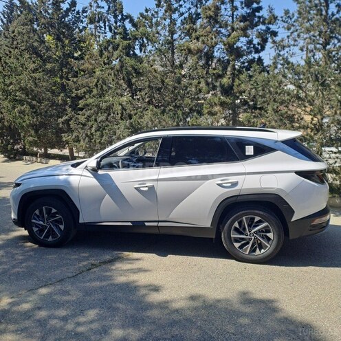Hyundai Tucson L-4