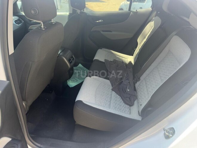 Chevrolet Equinox-8