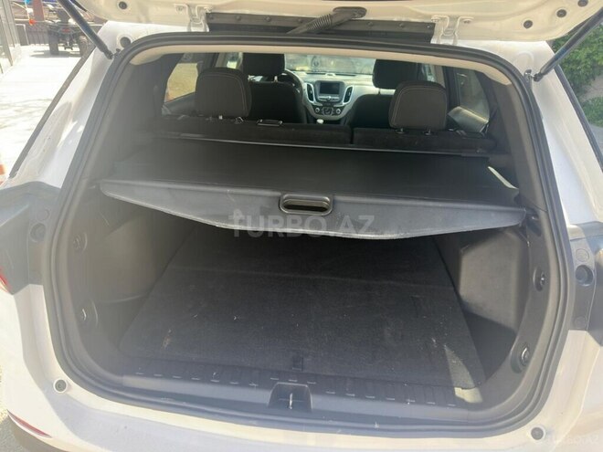 Chevrolet Equinox-7