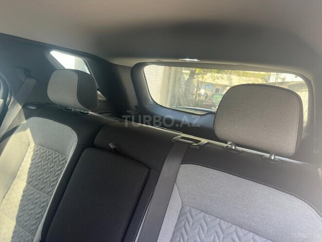 Chevrolet Equinox-9