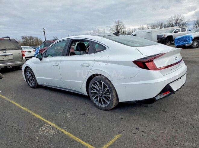 Hyundai Sonata-3