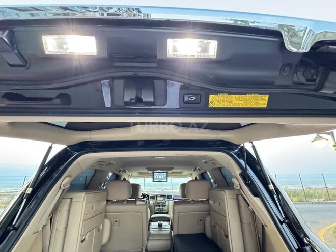 Lexus LX 570-3