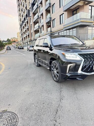 Lexus LX 570-15
