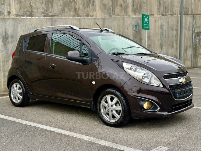 Chevrolet Spark-2