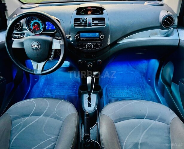 Chevrolet Spark-8