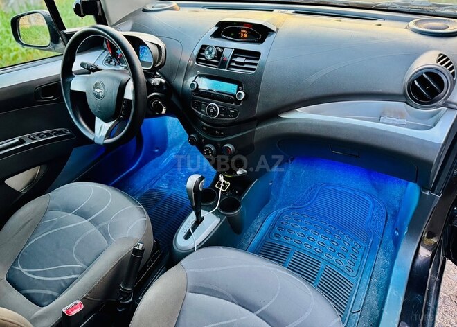 Chevrolet Spark-9