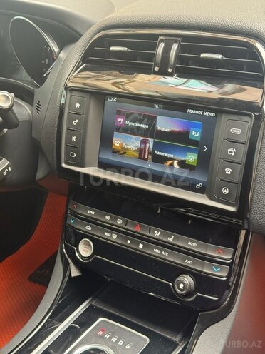 Jaguar XE-7