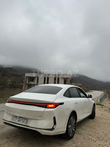 Changan Qiyuan A05-2
