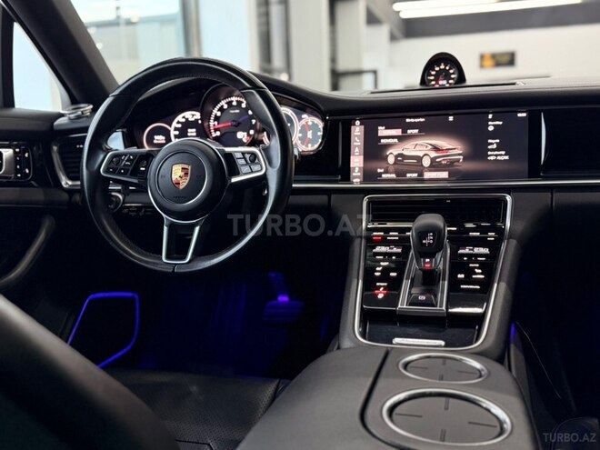 Porsche Panamera 2018, 90,000 km - 3.0 l - Bakı