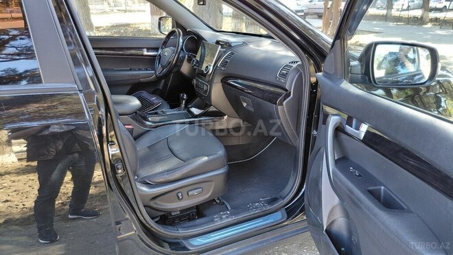 Kia Sorento-4