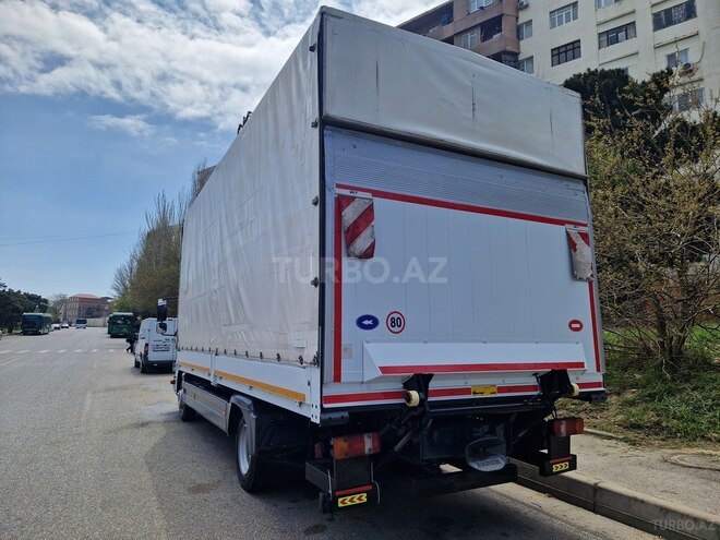 Mercedes Atego 818-12
