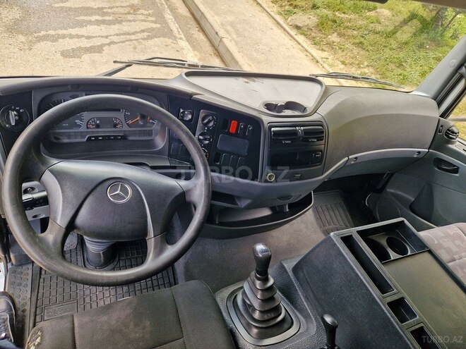 Mercedes Atego 818-15