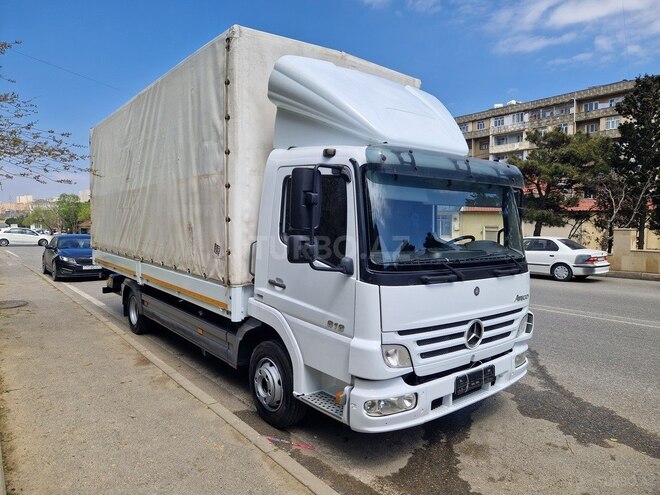 Mercedes Atego 818-2