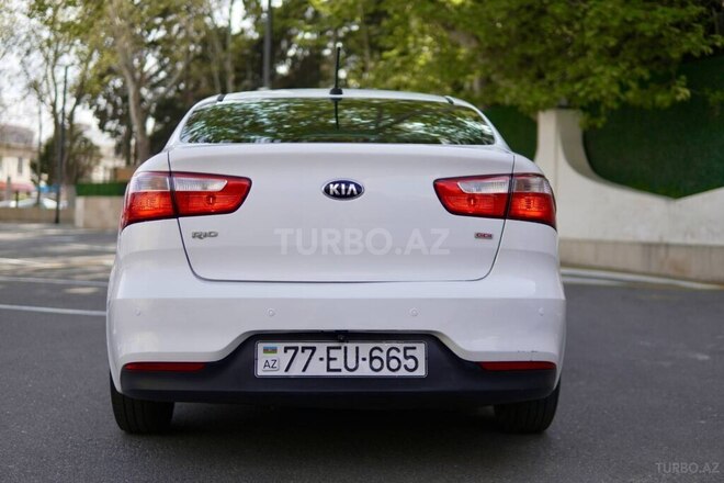 Kia Rio-8