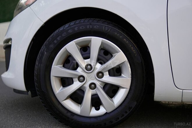 Kia Rio-18