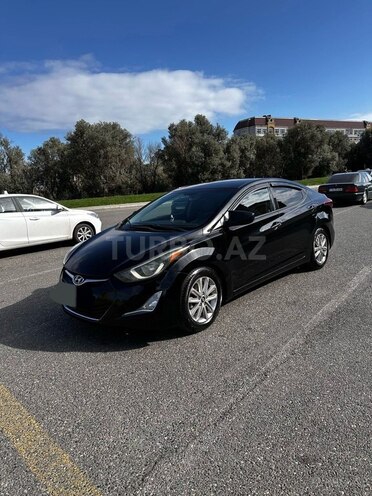 Hyundai Elantra-14