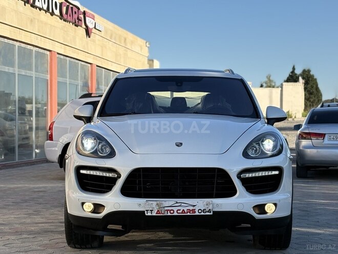 Porsche Cayenne-2