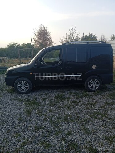 Fiat Doblo-4