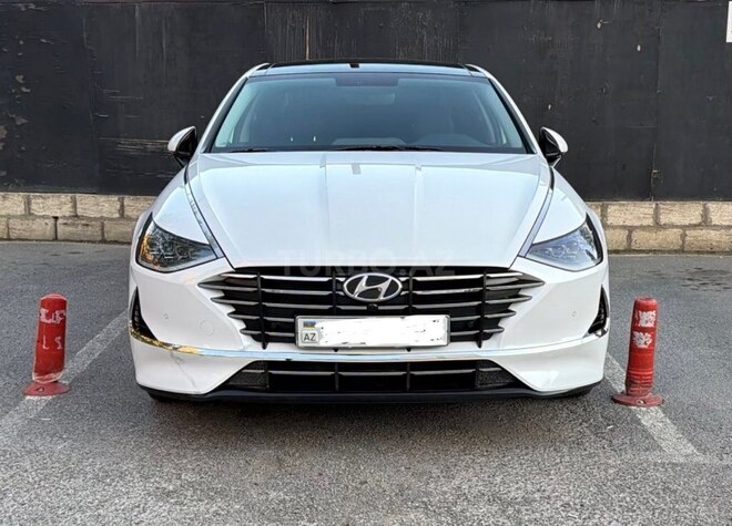 Hyundai Sonata-1