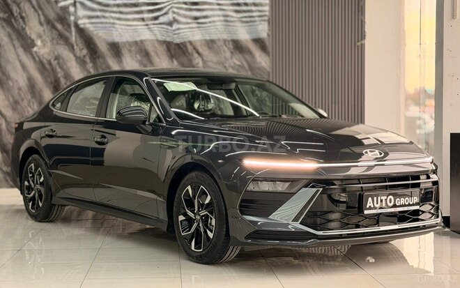 Hyundai Sonata-2