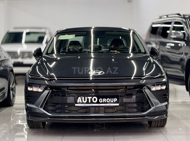 Hyundai Sonata-1