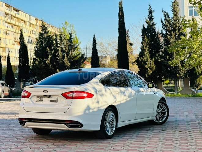 Ford Fusion (North America)-4