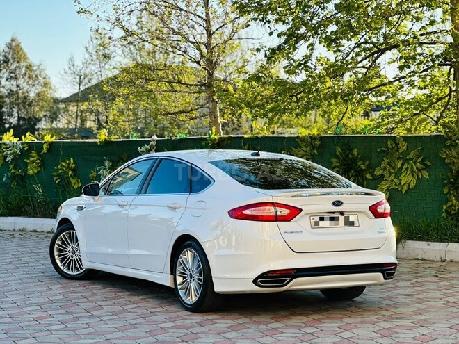 Ford Fusion (North America)-3