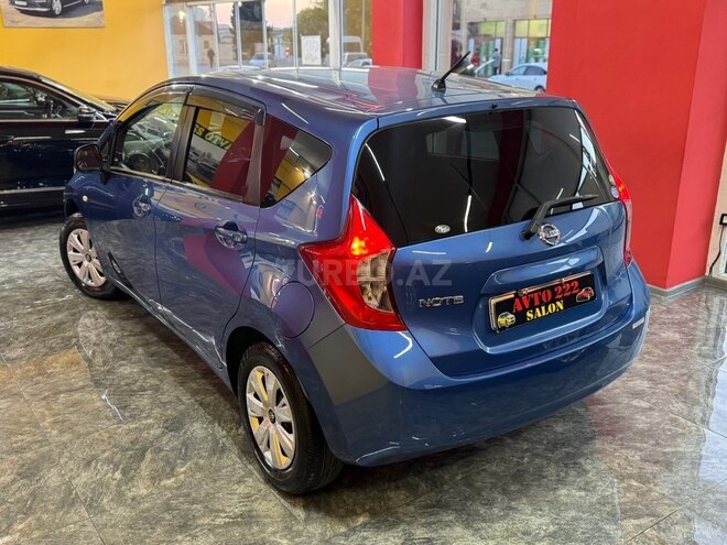 Nissan Note-8