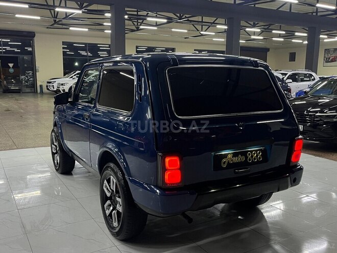LADA (VAZ) Niva-6