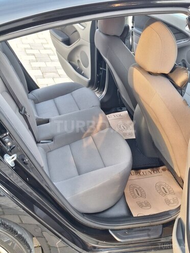 Kia Forte-8