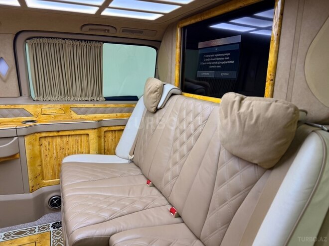Mercedes V 250 2015, 32,000 km - 2.1 л - Bakı