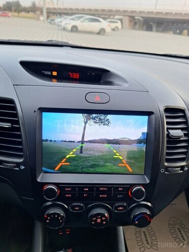 Kia Forte-14