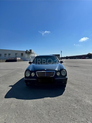 Mercedes E 320 2001, 275,000 km - 3.2 л - Bakı