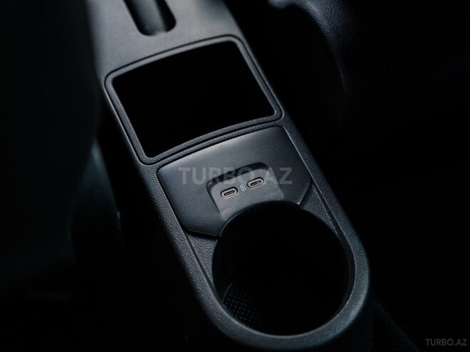 Skoda Rapid-12