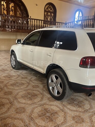 Volkswagen Touareg-5