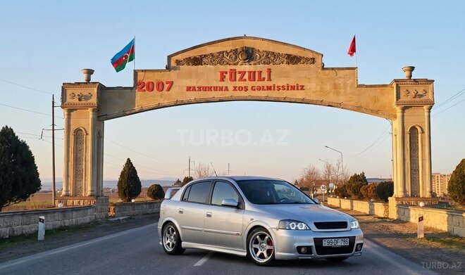 Opel Astra-1