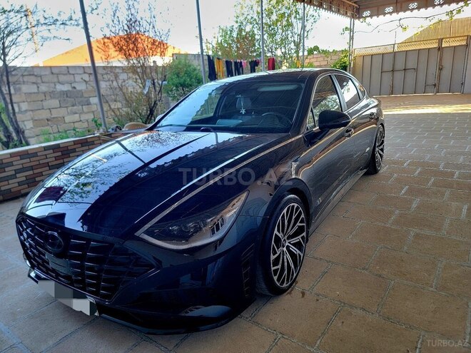 Hyundai Sonata-4